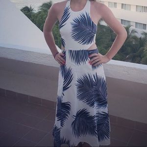 Petal Roz Linen Open Back Midi Dress